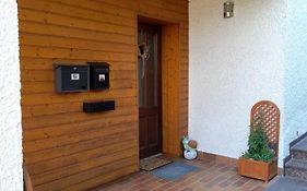 Ferien- und Monteurwohnung Tina